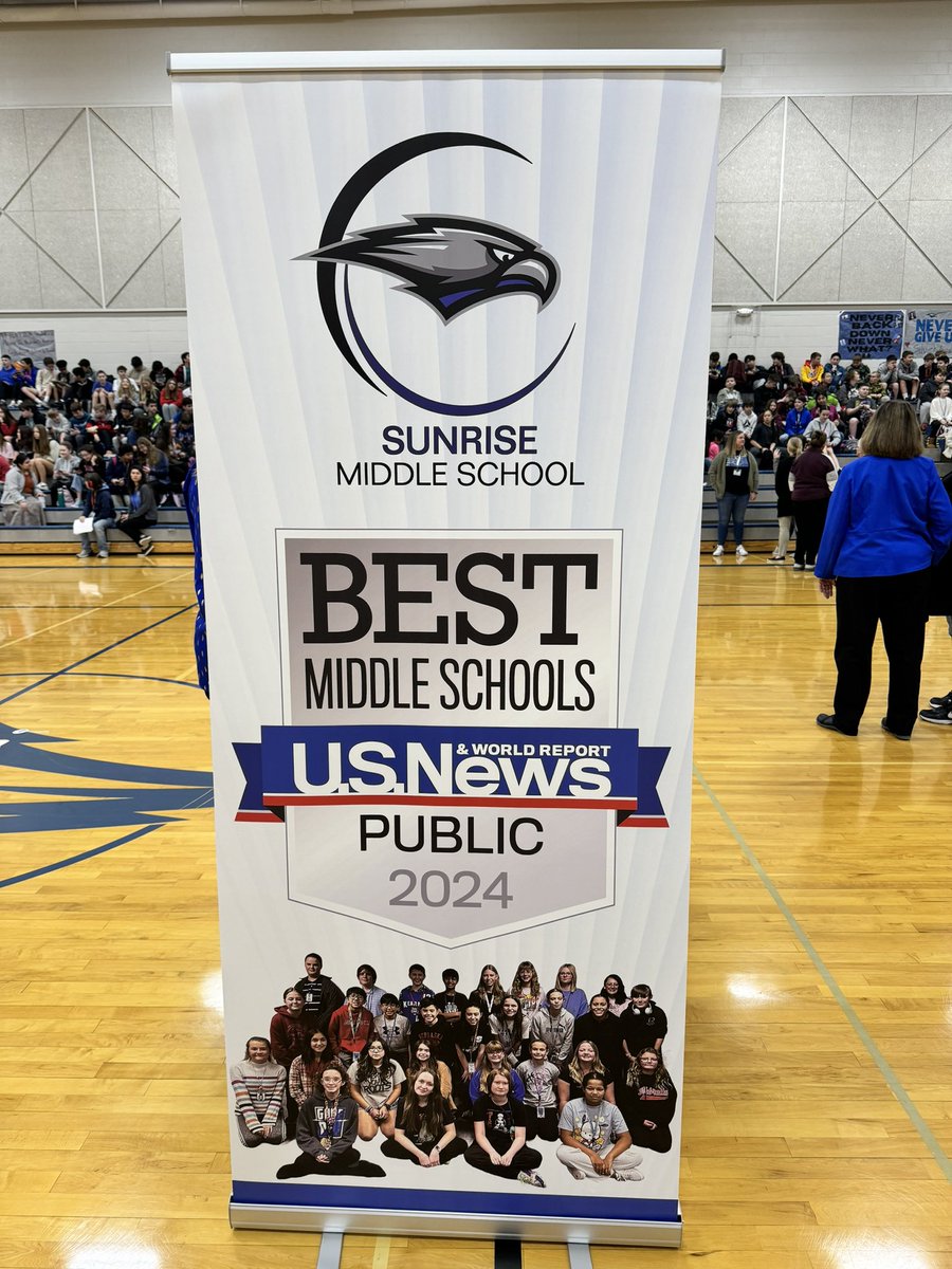 drewblessing's tweet photo. It was my privilege to celebrate with 7 Kearney schools today as they were recognized among the BEST elementary and middle schools in the state.
Congratulations to all students, teachers and staff! It takes teamwork to ensure student success. https://t.co/Ae0WpSdH0O