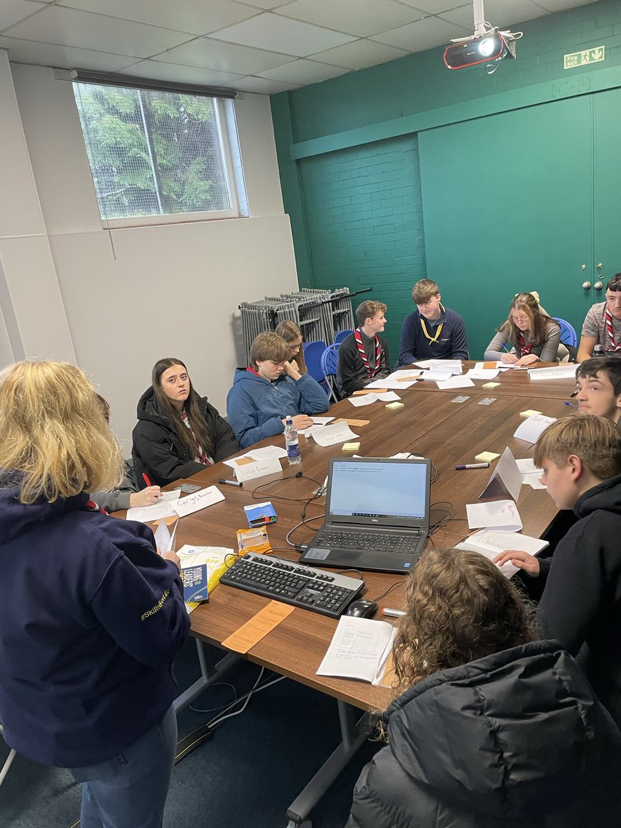 merseyweaver's tweet image. On Saturday, fifteen Explorer Scout Young Leaders completed Module A of their Young Leader’s Training 😁 

Many thanks to Ruth, Jack, Matt and Yvonne for running it as well as our newest batch of young leaders supporting sections in our groups!