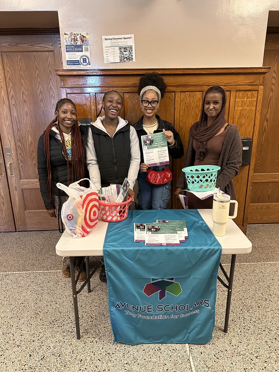 These student leaders <a href="/DSMRoosevelt/">Des Moines Roosevelt</a>  are helping to recruit the next class of Avenue Scholars! Come join us - we’ve got talent!