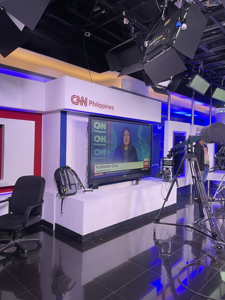 grief comes in waves as we say goodbye to cnn philippines in all platforms. 

even if i’m 10,000km away from mandaluyong, a piece of my heart will stay there forever. 

here’s to all the challenges, experiences, and wins we’ve faced. ❤️🤍