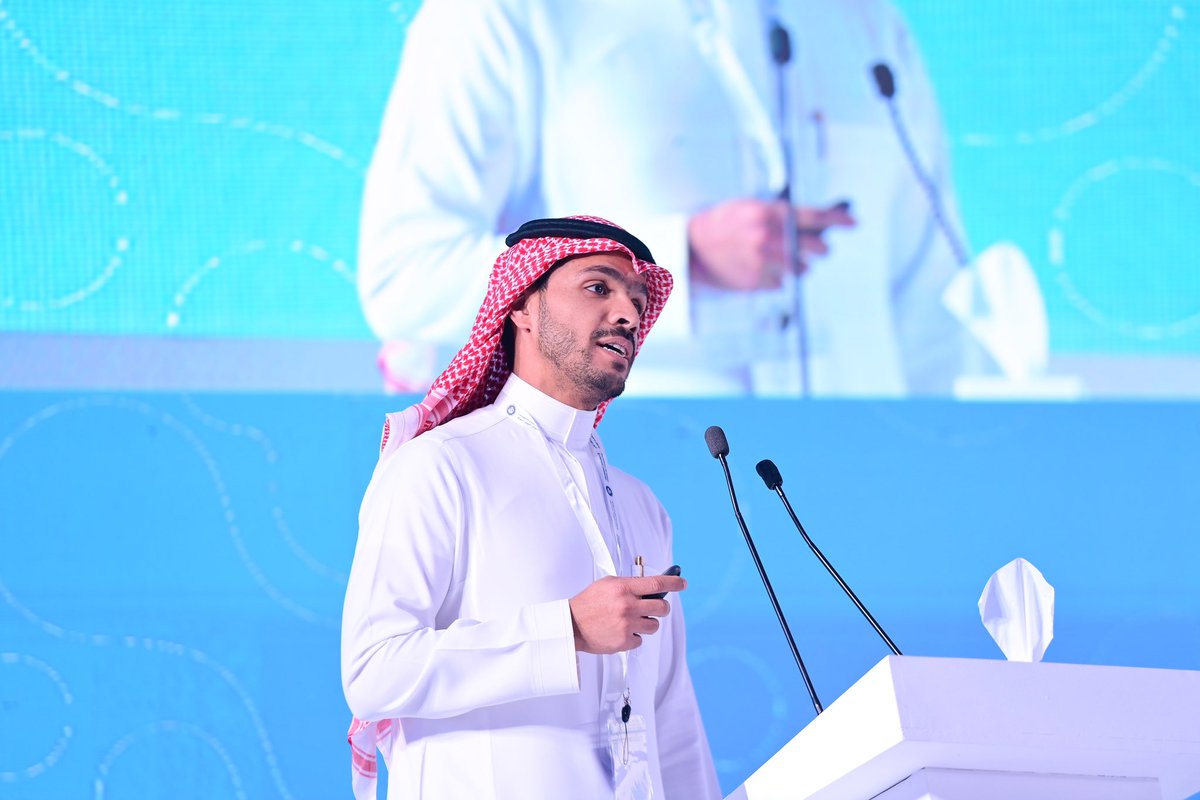 ialmogbil's tweet photo. سعدت بتواجدي والمشاركة في المؤتمر الدولي للتأهيل الطبي والرياضي وإصابات العظام. لقاء مثمر وتبادل للخبرات وفرصة رائعة التقينا فيها بزملاء لنا في تخصص #العلاج_الطبيعي. 
كل الشكر للقائمين على إنجاح هذا المؤتمر المميز. والشكر موصول ل #جامعة_المجمعة على حسن الضيافة. https://t.co/C24uPq4pCk