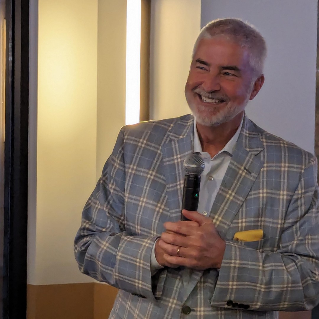 HuschBlackwell's tweet photo. From the bottom of our hearts, thank you—Paul Eberle—for your leadership, guidance, and friendship. All of #TeamHB wishes you well in your next chapter.

Our Milwaukee office through a "hometown celebration" honoring Paul for his extraordinary tenure in firm leadership. https://t.co/Qnpko8T52L