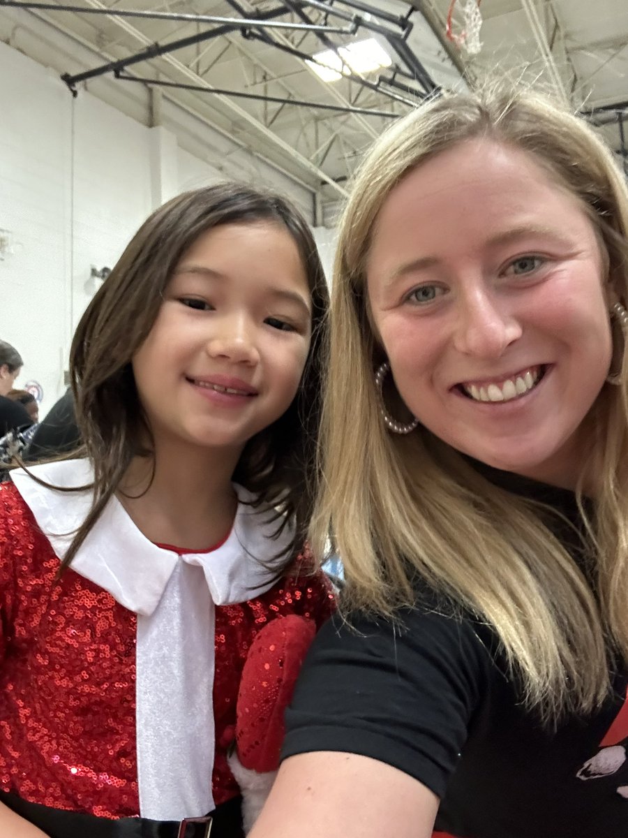 Skylee Watson (@skyleerwatson) on Twitter photo Breakfast with Santa is one of my favorite PTA events we have! <a href="/HerfurthPTA/">HerfurthPTA</a> <a href="/Herfurth_Bronco/">Herfurth Elementary</a> Breakfast with Santa is one of my favorite PTA events we have! <a href="/HerfurthPTA/">HerfurthPTA</a> <a href="/Herfurth_Bronco/">Herfurth Elementary</a>