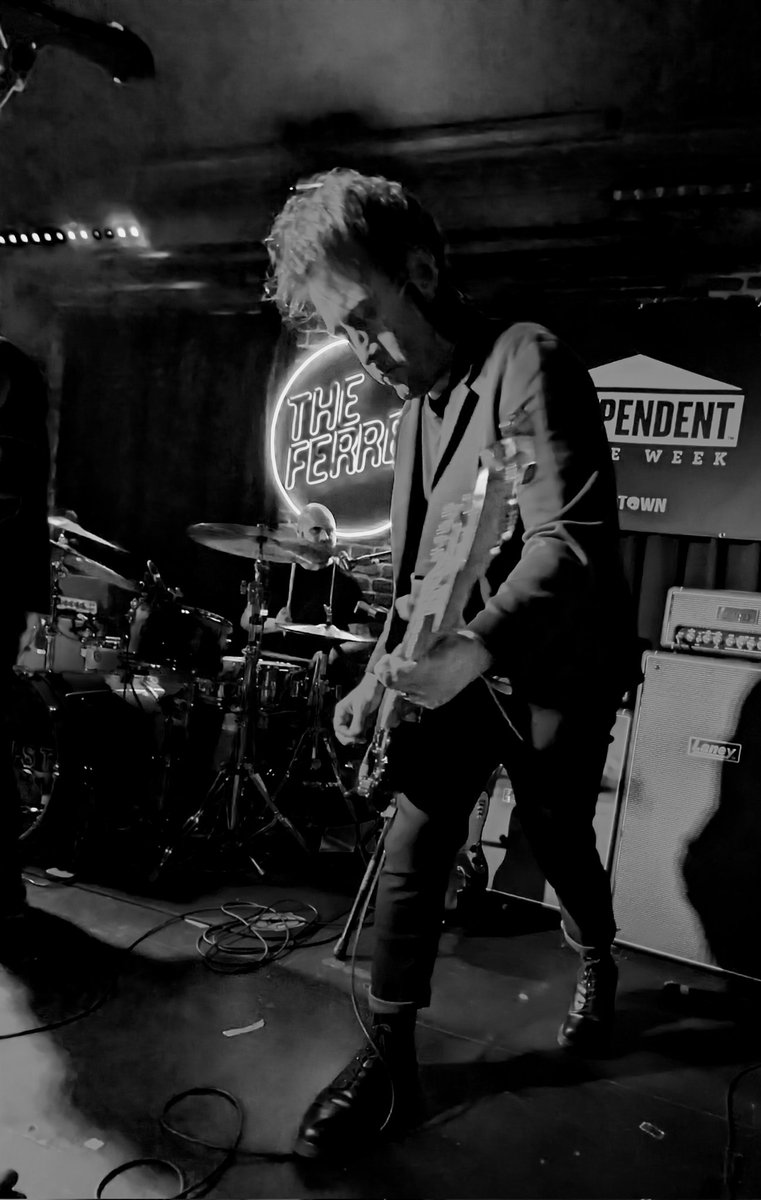 dollyblueMC's tweet image. Well that was rather good!!

 @ististmusic at @FerretPreston for @IVW_UK played a blinder. Epic set in such an intimate venue. #IVW24 #KeepMusicLive #liveandlocal