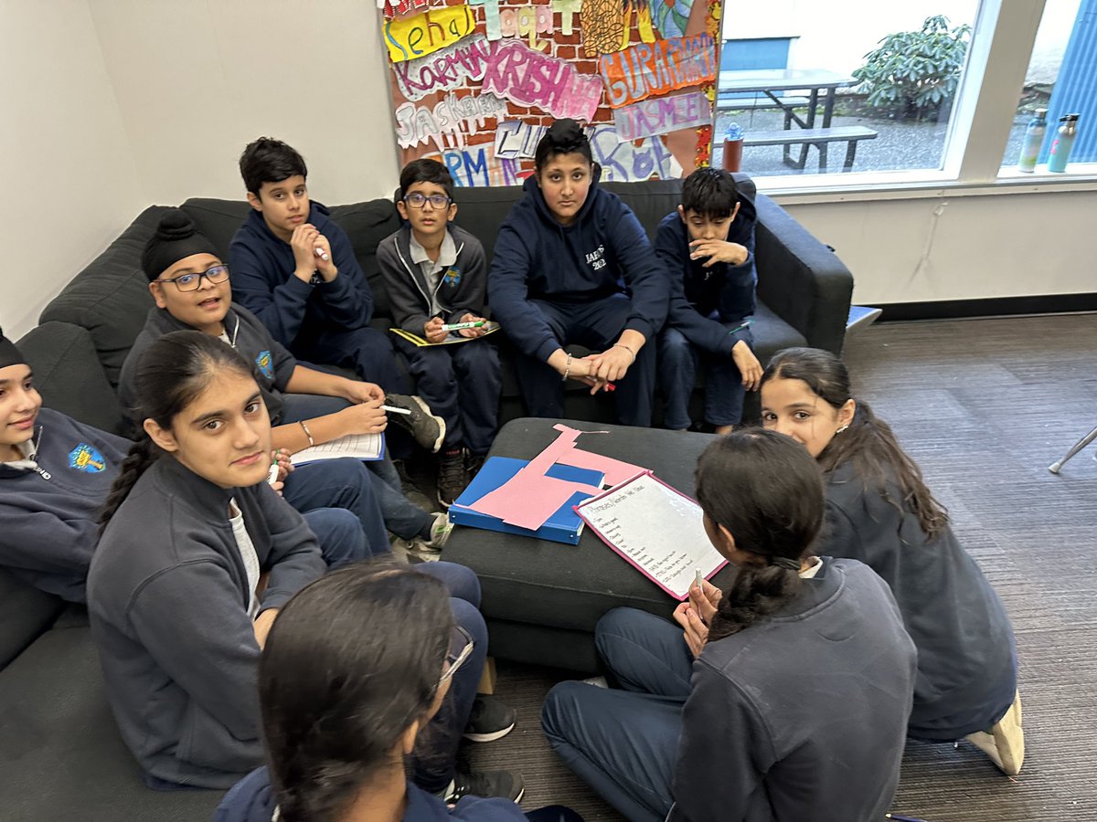 Michelle Jones tweet media