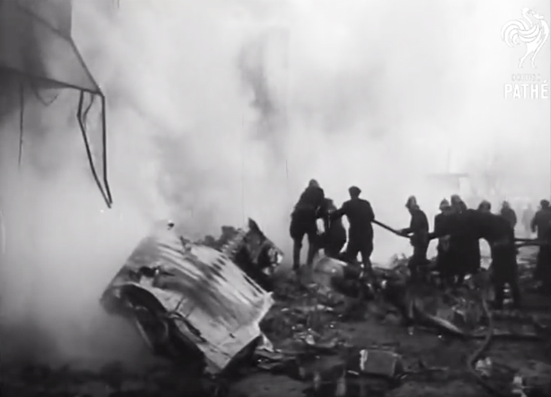 OnDisasters's tweet photo. #OTD in 1963: Ankara mid-air collision (Turkey). Middle East Airlines 265, a Viscount, collides with a Turkish AF C-47 over Ankara. 87 on the ground and all 17 on both planes die. Investigation noted pilot actions on both aircraft, such as navigation error and breach of SOP. https://t.co/CaSJMaMDkD