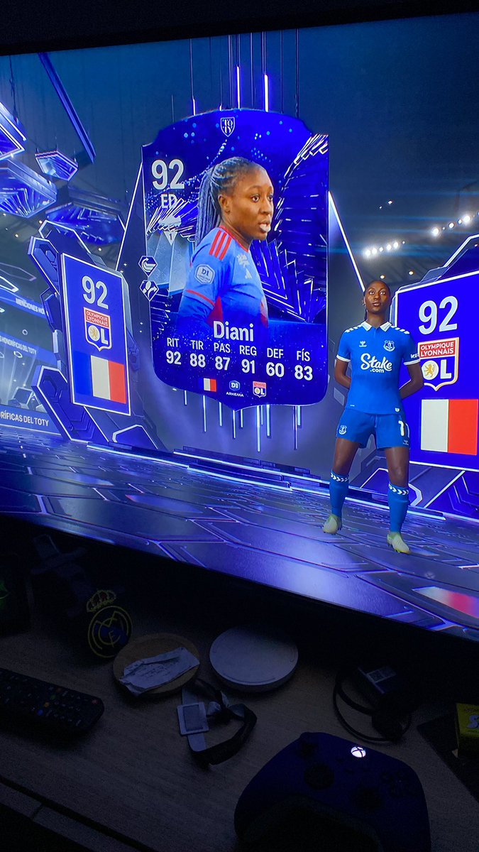 marpez03's tweet photo. Algo bueno al fin..😇 #fc24 #TOTY https://t.co/No2kJdm0kP