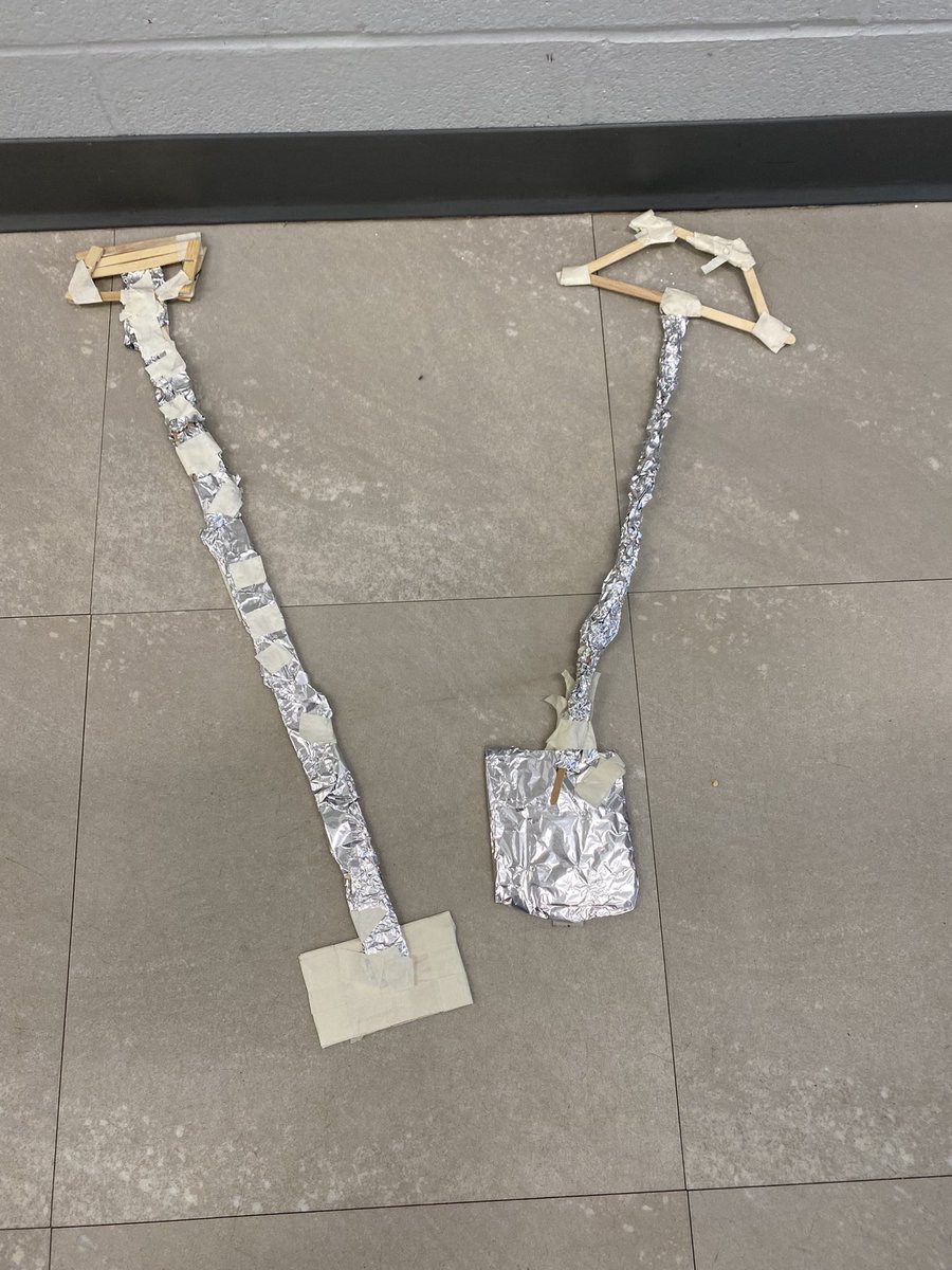 2-2 is ready for snow! ❄️  For Tinker Tuesday, groups used different materials , such as tape, popsicle sticks and tin foil to build a shovel!