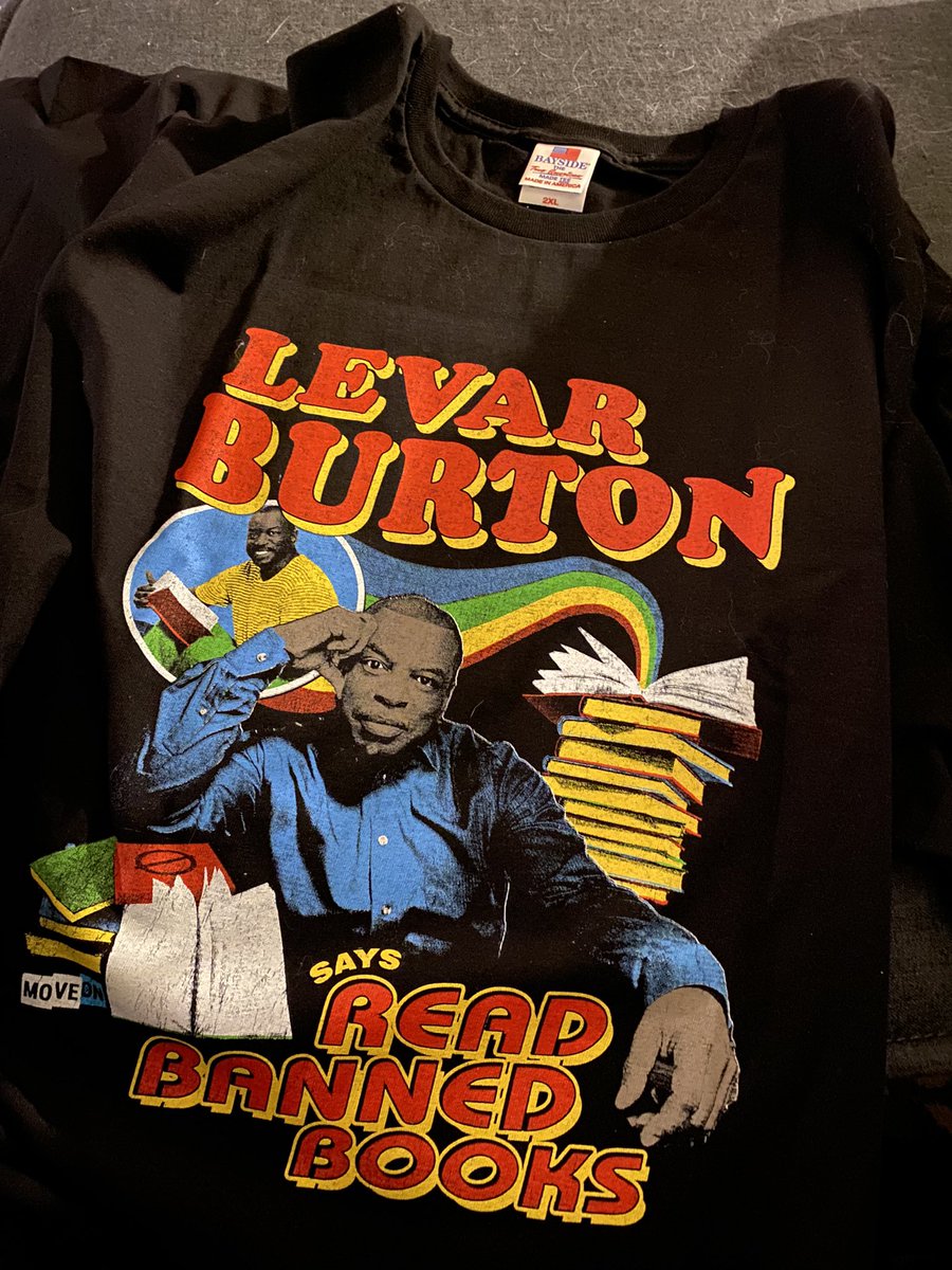 Possibly THE best thing I’ve ever thrown my money at. #readbannedbooks