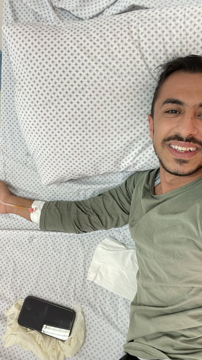 نشرت عن يوسف مرة ومستعد انشر مليون مرة لحتى الناس تصحى، يوسف مريض سرطان اكثر من 100 يوم بحاول يطلع،
 لازم ياخد جرعة علاج، يوسف مش انسان سيئ لحتى نهمشه وننساه مواطن وتعبان ومن حقه يتعالج، يوسف يأس من نفاق العالم،
 لازم نكون احنا صوت يوسف، احنا مش زيهم، تكلموا عن يوسف، لازم يتعالج