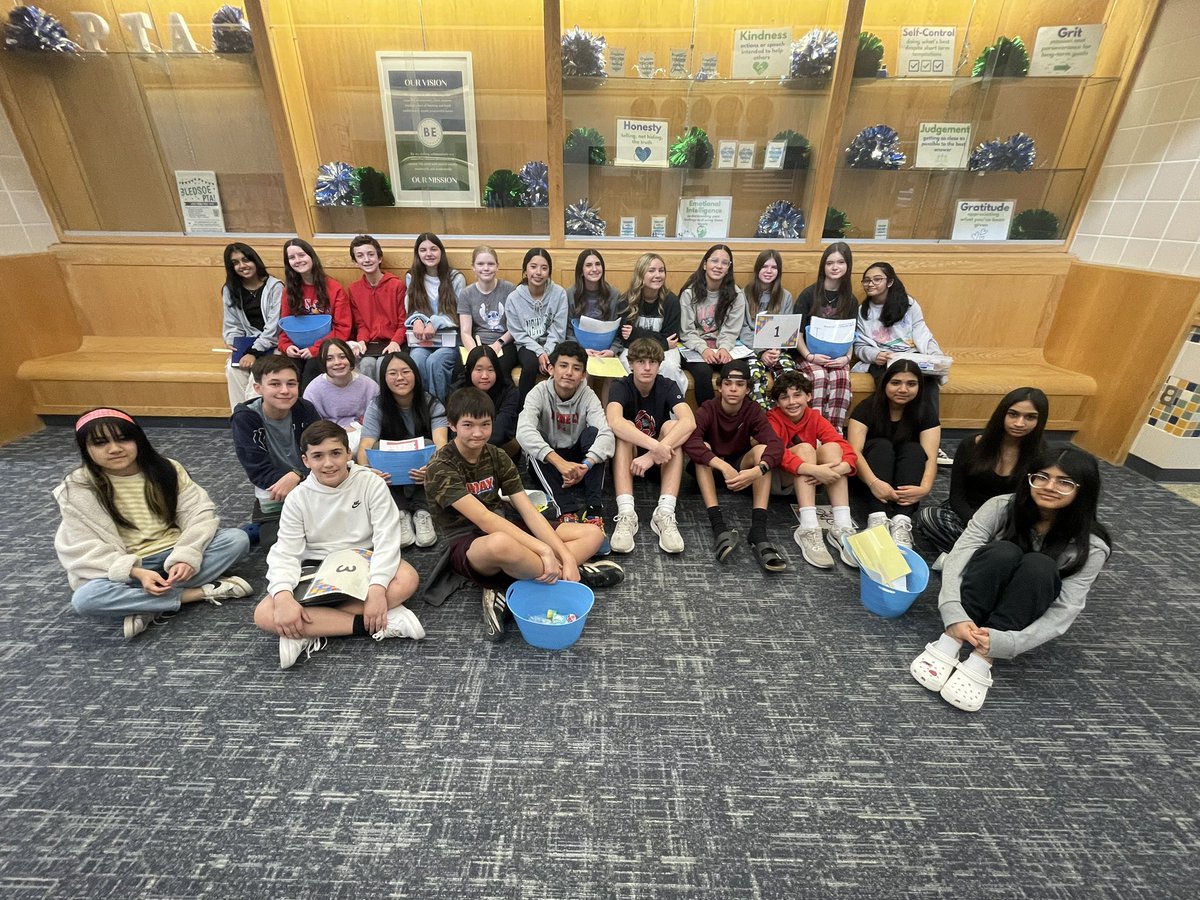 Athanasios Icossipentarhos tweet media