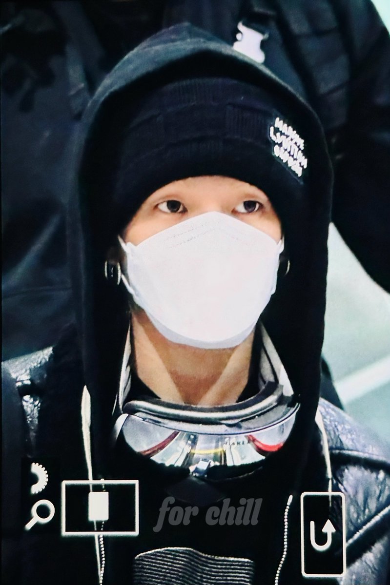 forchill421's tweet photo. 240201 KIX #최현석 #CHOIHYUNSUK #TREASURE https://t.co/0R40CTpmQO