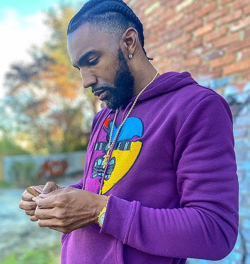 DirtyWayz_'s tweet photo. I Want All Da Smoke 💨 #BARNONE🌍 https://t.co/h7YU9SRokl