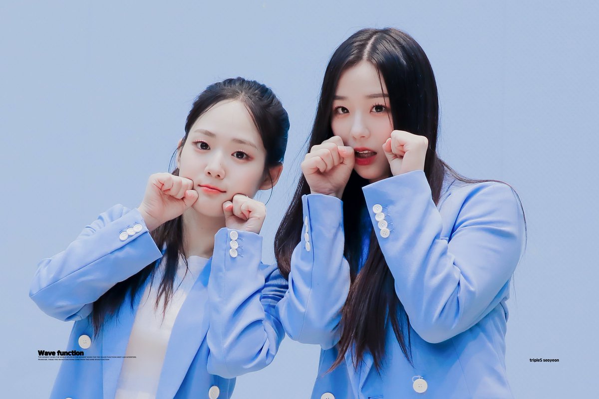 wavefunc0806's tweet photo. 230526
-
#트리플에스 #tripleS
#윤서연 #seoyeon https://t.co/sdT3kj6MZL