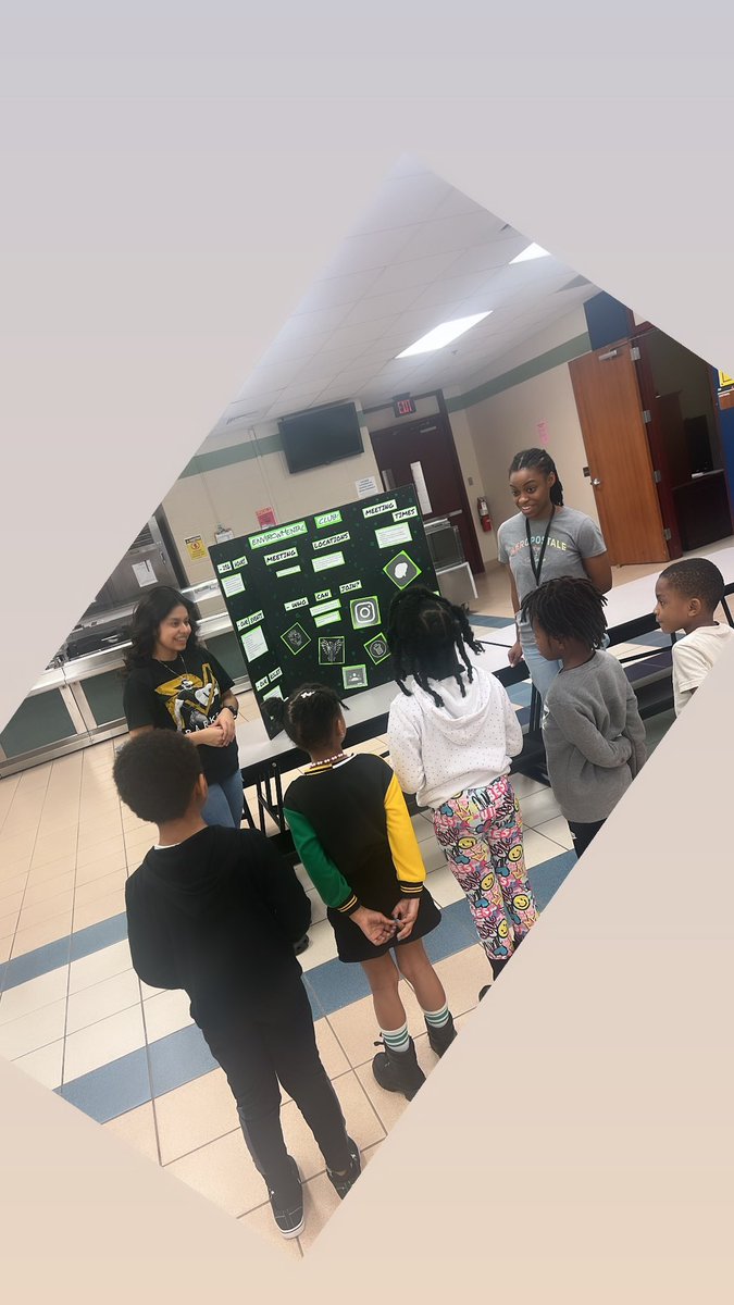 ChinaCrowder's tweet photo. Thank You @SpringISD STEM-Mobile Learning Center for allowing us to explore the future of STEM. 
#STEM #STEMeducation #afterschool https://t.co/oP3pi1vyZu