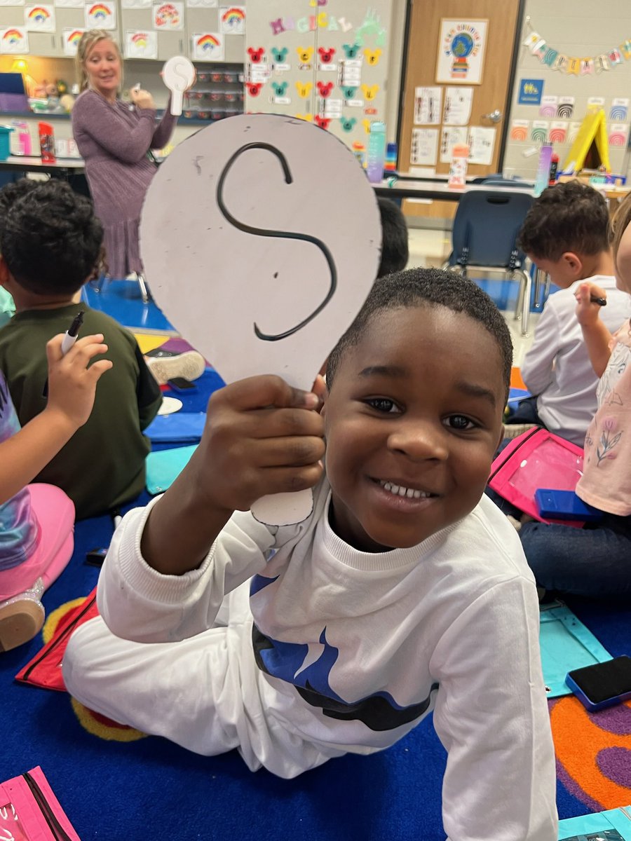 Jennifer Walker tweet media