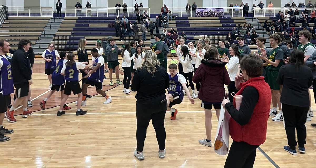 There is nothing better than Unified Basketball. Great job Glads and Highlanders! 💜💚<a href="/Glads_Athletics/">Fowlerville Athletics</a> <a href="/HowellAthletics/">Howell Athletics</a>