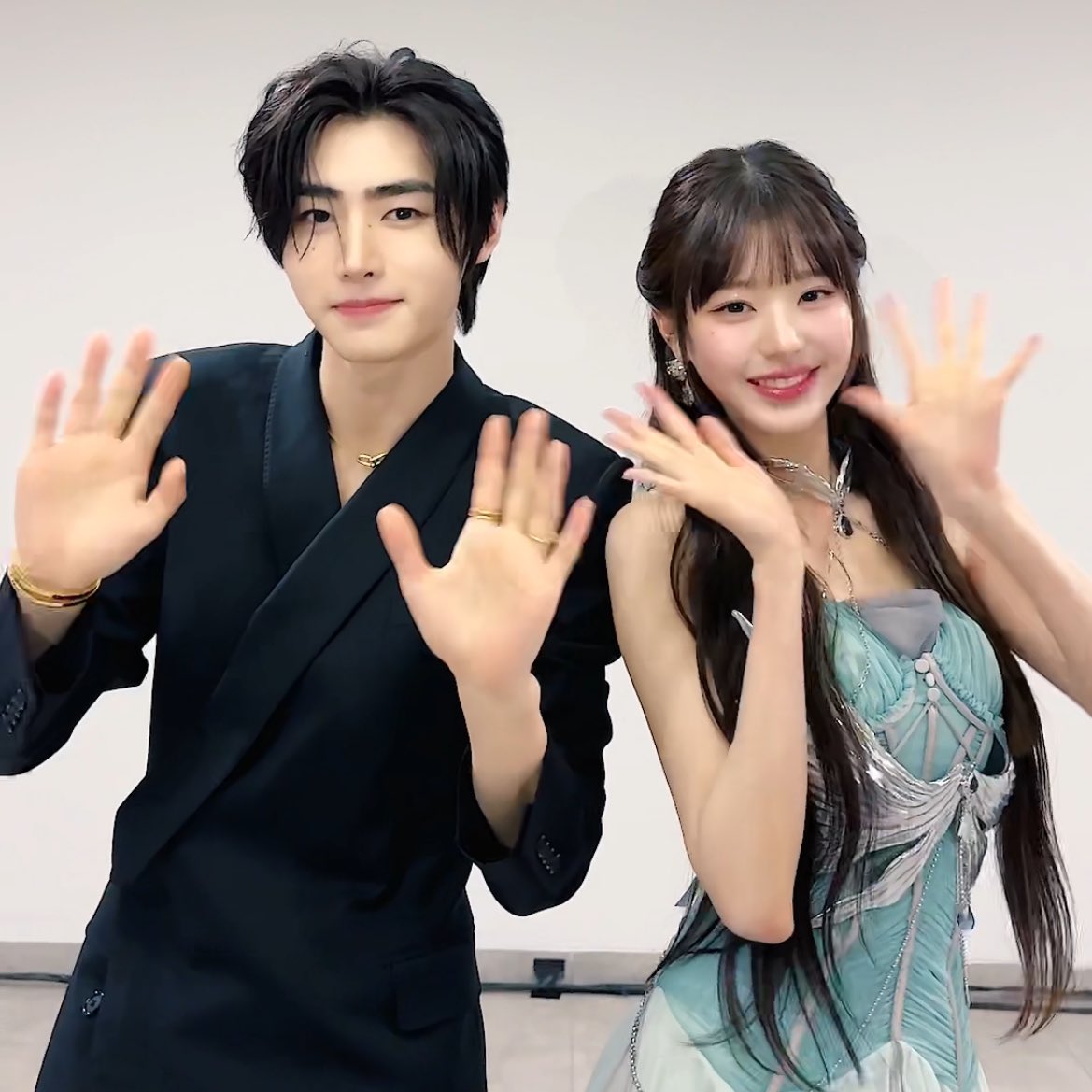 jangkkupics's tweet photo. MY CHILDREEENNNNNN😭😭😭😭😭😭😭😭😭😭😭😭😭😭😭😭😭 https://t.co/orcHDHLu0d