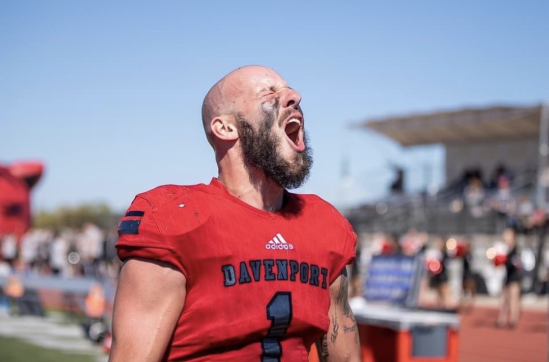 The_UFM's tweet photo. Arlington Renegades signed WR Sy Barnett who went to @DU_Football as a grad transfer from @FerrisFootball. He was drafted by the Renegades back in the XFL rookie draft. 

He should be listed as an ATHLETE, the man played WR/P/K/KR/PR in his collegiate career! He was a 3x First team All-GLIAC WR. 

Lotta green on that chart 👀

#UFL #XFL