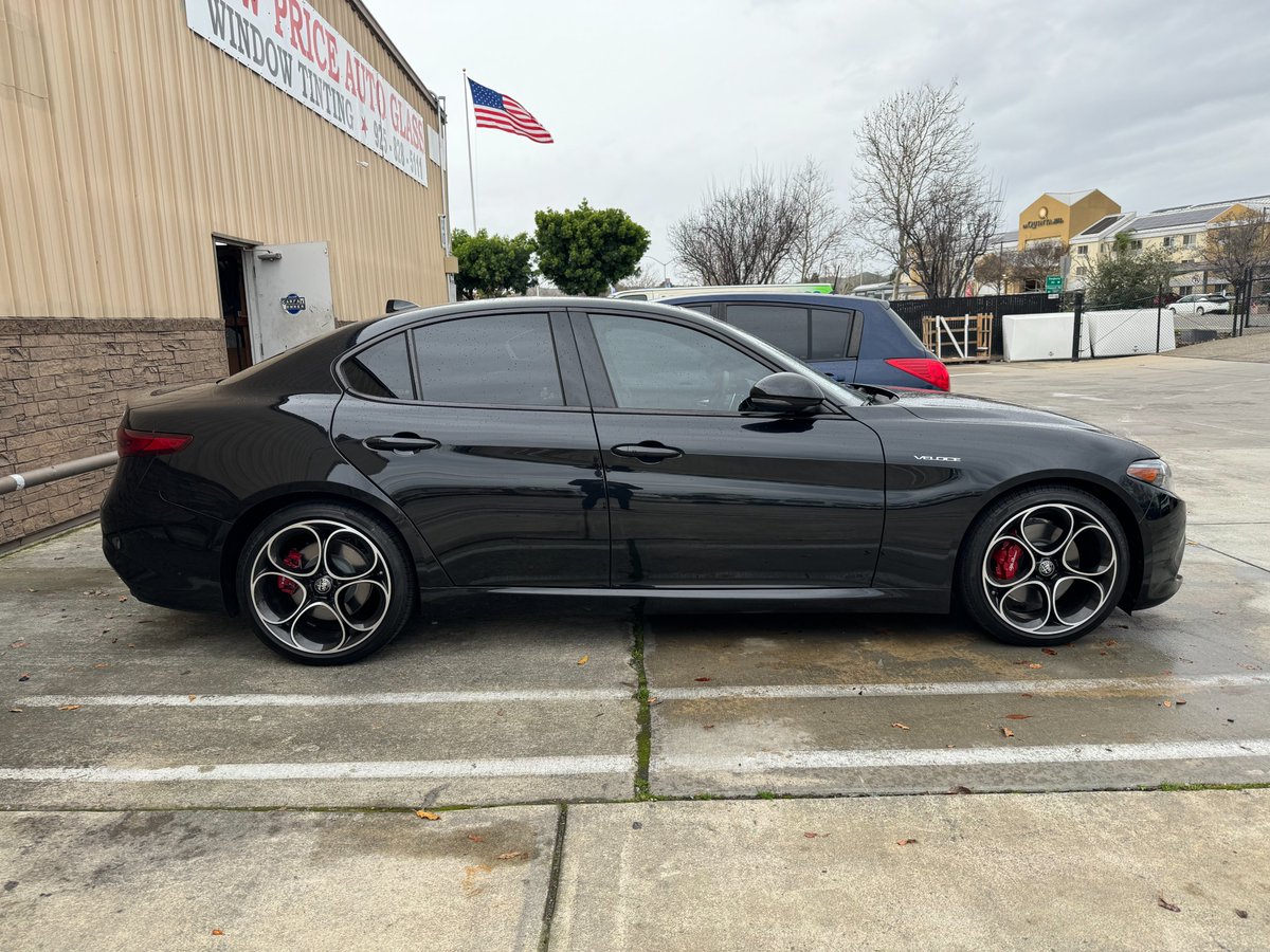 SimRacerEX's tweet image. Solar Guard XenithIR 15 rears, 45 fronts. #alfaromeogiulia