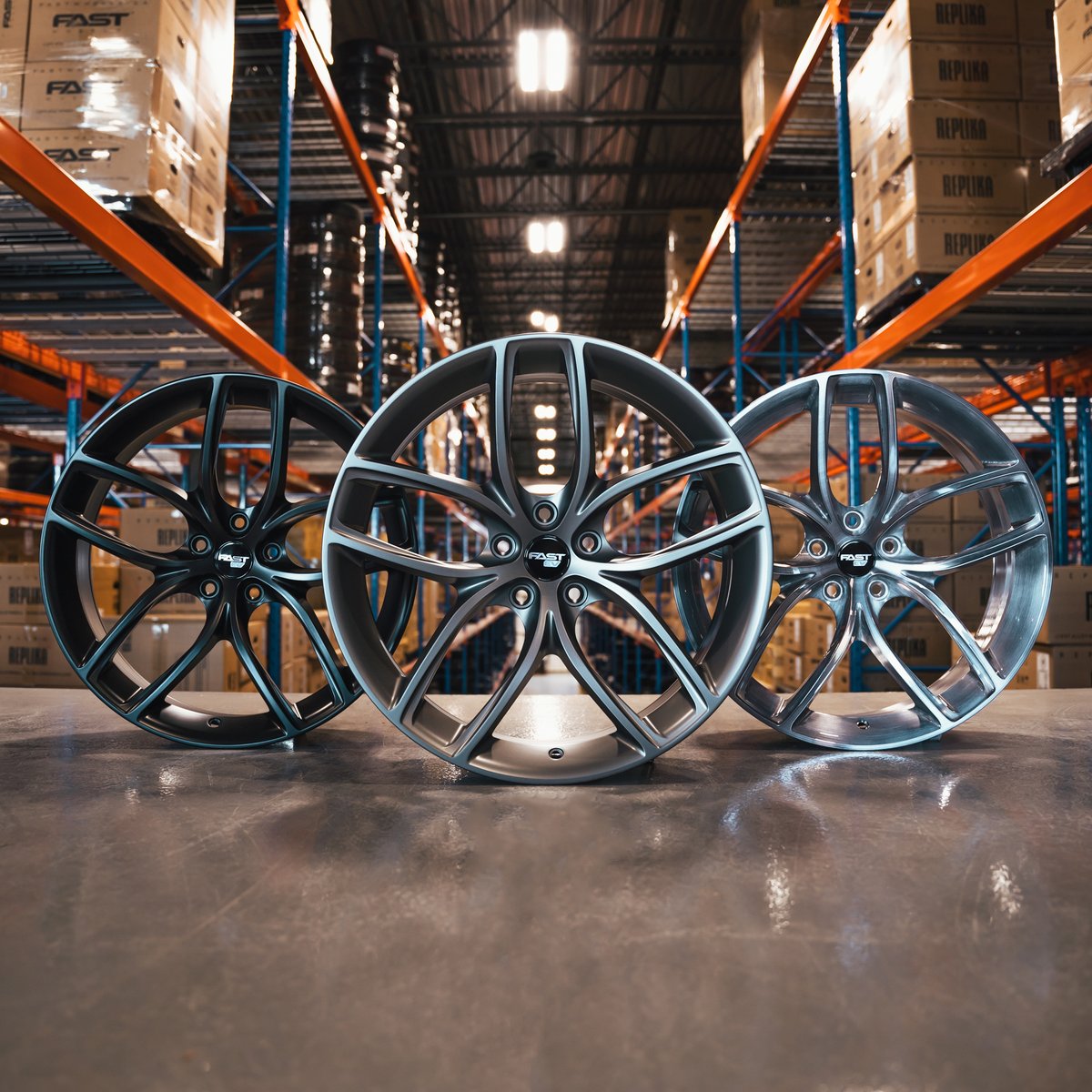 Fastwheelsalloy's tweet image. Three of a kind with the forged EV04 🔥🔥

What color should we do next?!

-

Trois en un avec la EV04 forgé  🔥🔥

Quelle couleur devrait-on faire maintenant ? !

#FastEV #tesla #Ioniq5 #EV6 #EV #wheels