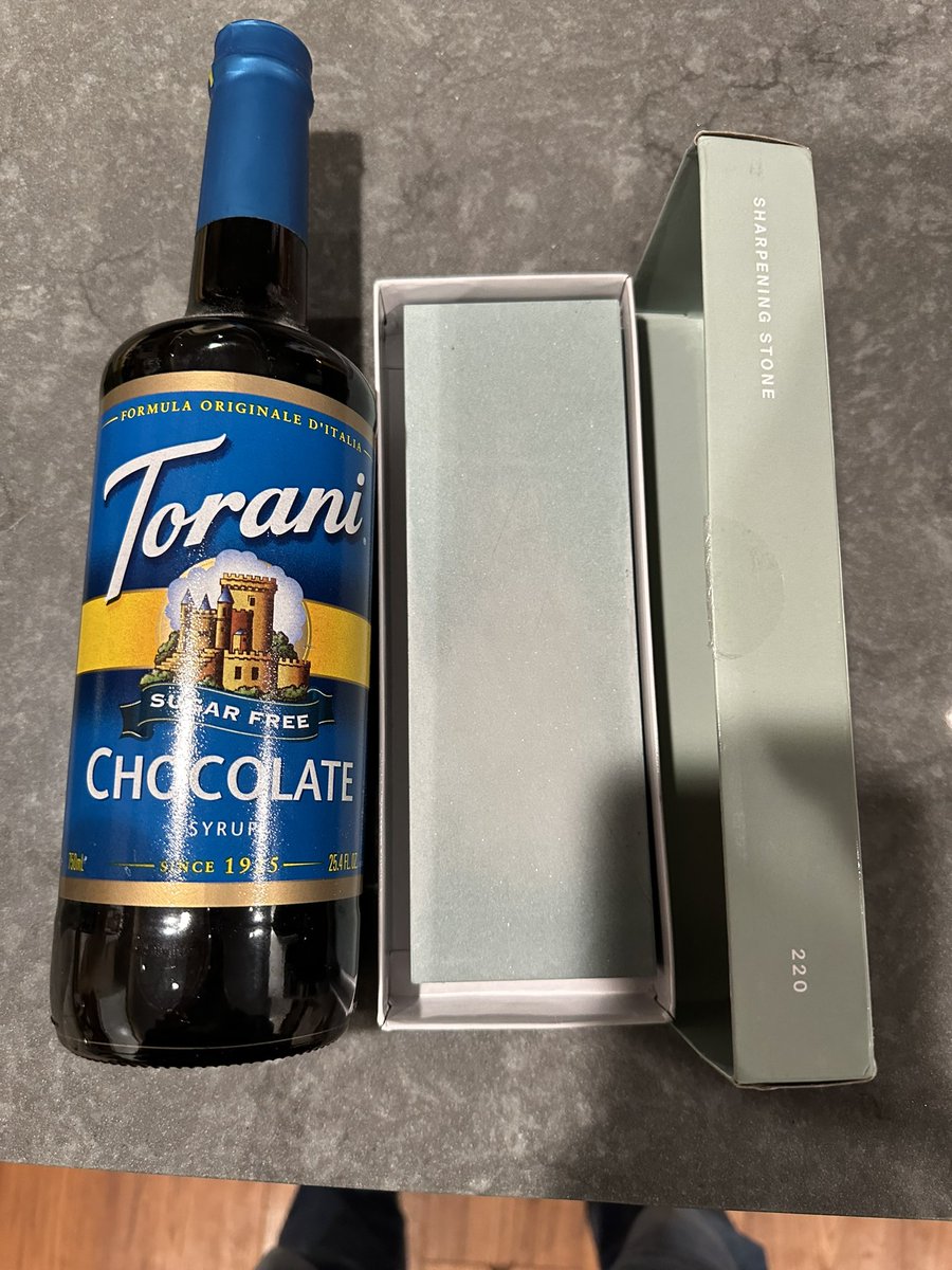 HJudeBoudreaux's tweet image. Hey #nolatwitter any of y’all want a bottle of sugar free chocolate syrup, or a 220 grit Misen knife sharpening stone? Free to a good home.
