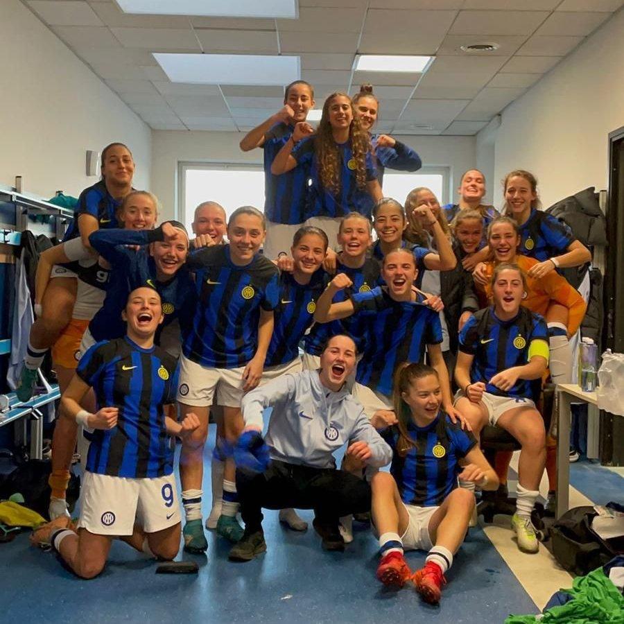 VITÓRIA NO DERBY U19 FEMININO💙🖤😜🤩

O time Sub 19 feminino da Inter venceu a Juventus U19 por 2 x 1.
Gols: Carolina Tironi & Paola

#InterPrimavera #JuventusInter #InterYouth #PrimaveraFemminile #Inter