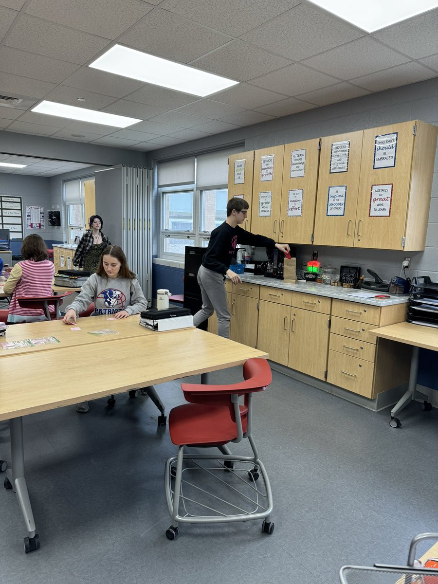 BZ1103's tweet photo. Today was a busy day in the classroom. Geometry students participated in a relay race to practice our transformation rules while Algebra competed in a game of head banz (but I forgot to take pics of that)!! #engaginglearners https://t.co/waOxUxGMka