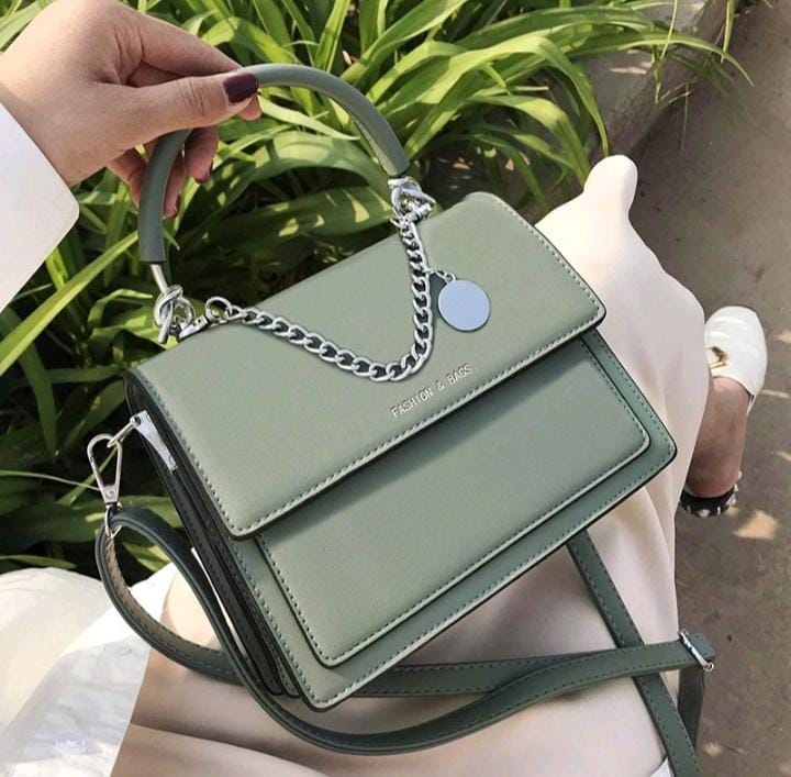 Sling Bag untuk Si Paling Sage💚