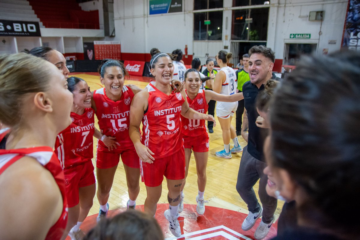 ¡VAAAAAAAMOS LAS PIBAS! 🫡

Segunda victoria consecutiva ⛹🏻‍♀️💪🏻
