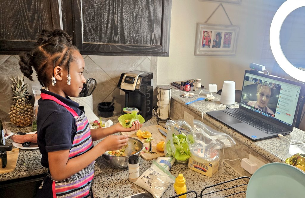 Mrs. Sherita Harmon ✨ Your Fav Teacher (@aliefclinirotat) on Twitter photo Family Fun: Cooking with <a href="/AliefISD_CIA/">Children Interacting Afterschool</a> <a href="/Outley_CIA/">Outley_CIA</a> <a href="/OutleyE/">Outley Elementary</a> <a href="/AliefISD/">Alief ISD</a> 👩🏿🍳🍴🔪 Family Fun: Cooking with <a href="/AliefISD_CIA/">Children Interacting Afterschool</a> <a href="/Outley_CIA/">Outley_CIA</a> <a href="/OutleyE/">Outley Elementary</a> <a href="/AliefISD/">Alief ISD</a> 👩🏿🍳🍴🔪