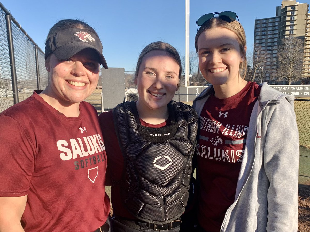 All smiles to be back outside and in the bullpen! We ❤️ pitching! (And catching 😉)