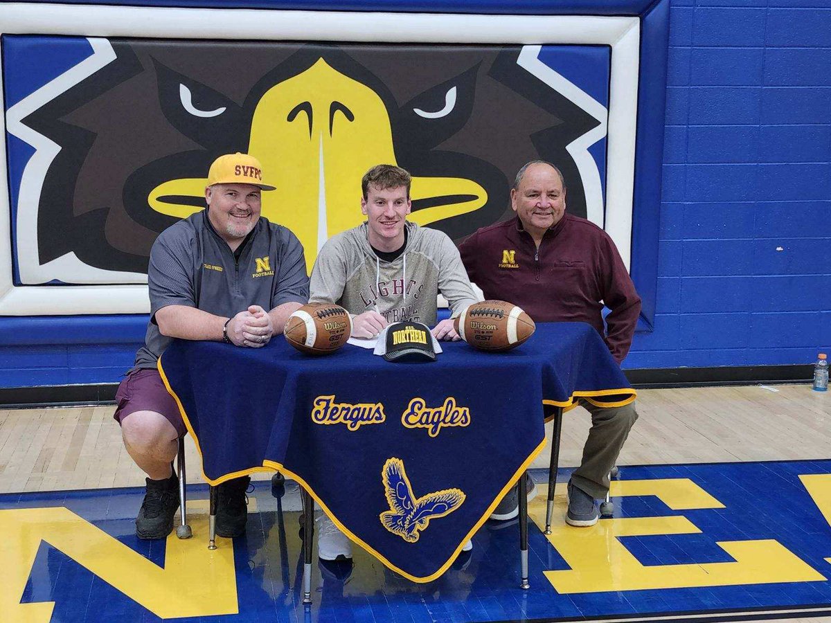 WyleeSnapp's tweet photo. Thank you to everyone that has helped me get to this point.  Very excited for the next chapter of my life!  GO LIGHTS!! @msunorthern1  @MSUNorthern @FergusFootball @djlear5 @wirtzberger @Coachsouers https://t.co/RdCDHA4a4N