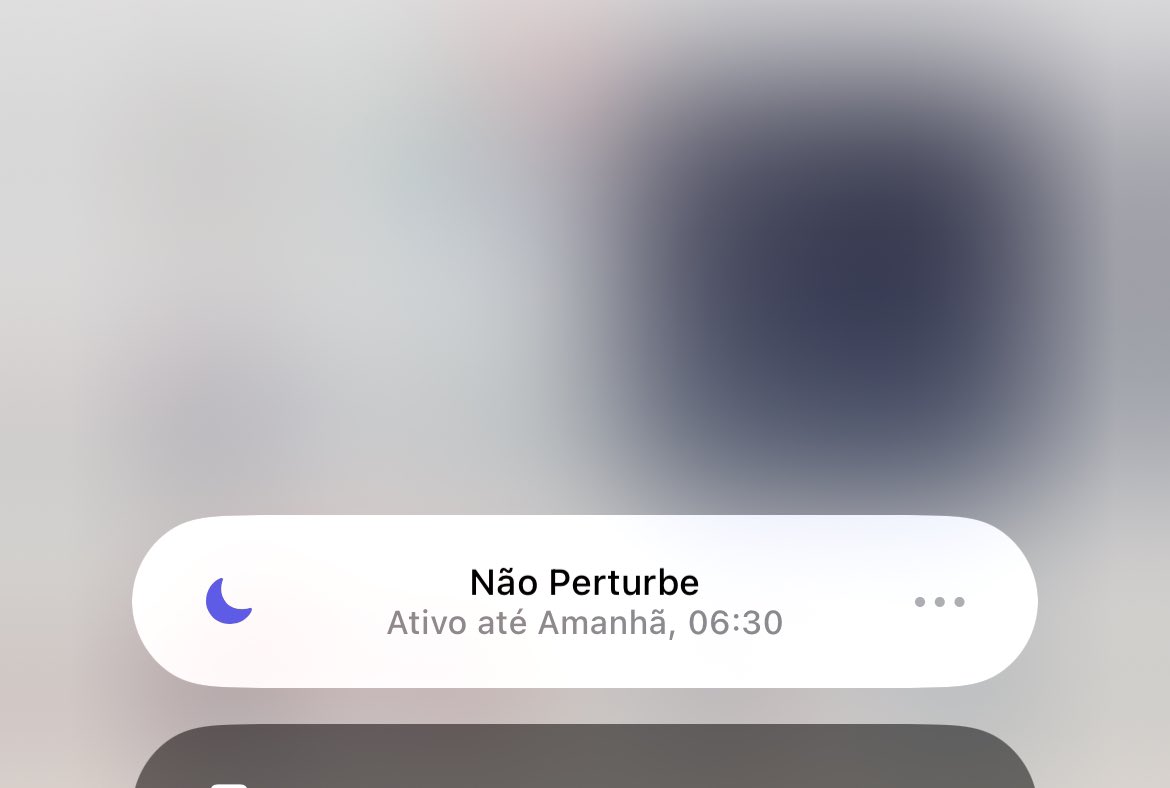 oi_albert's tweet photo. eu: qualquer coisa é só me ligar 📞 
eu também: 🫢 https://t.co/YandSd1Ajd
