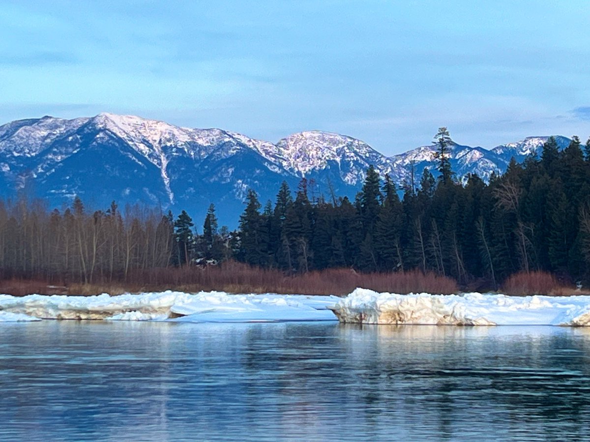 Any day at the Old Steel Bridge is a good day. Especially at #sunset. <a href="/Visit_Kalispell/">Discover Kalispell</a> <a href="/visitmontana/">Visit Montana</a> #mountains #snow