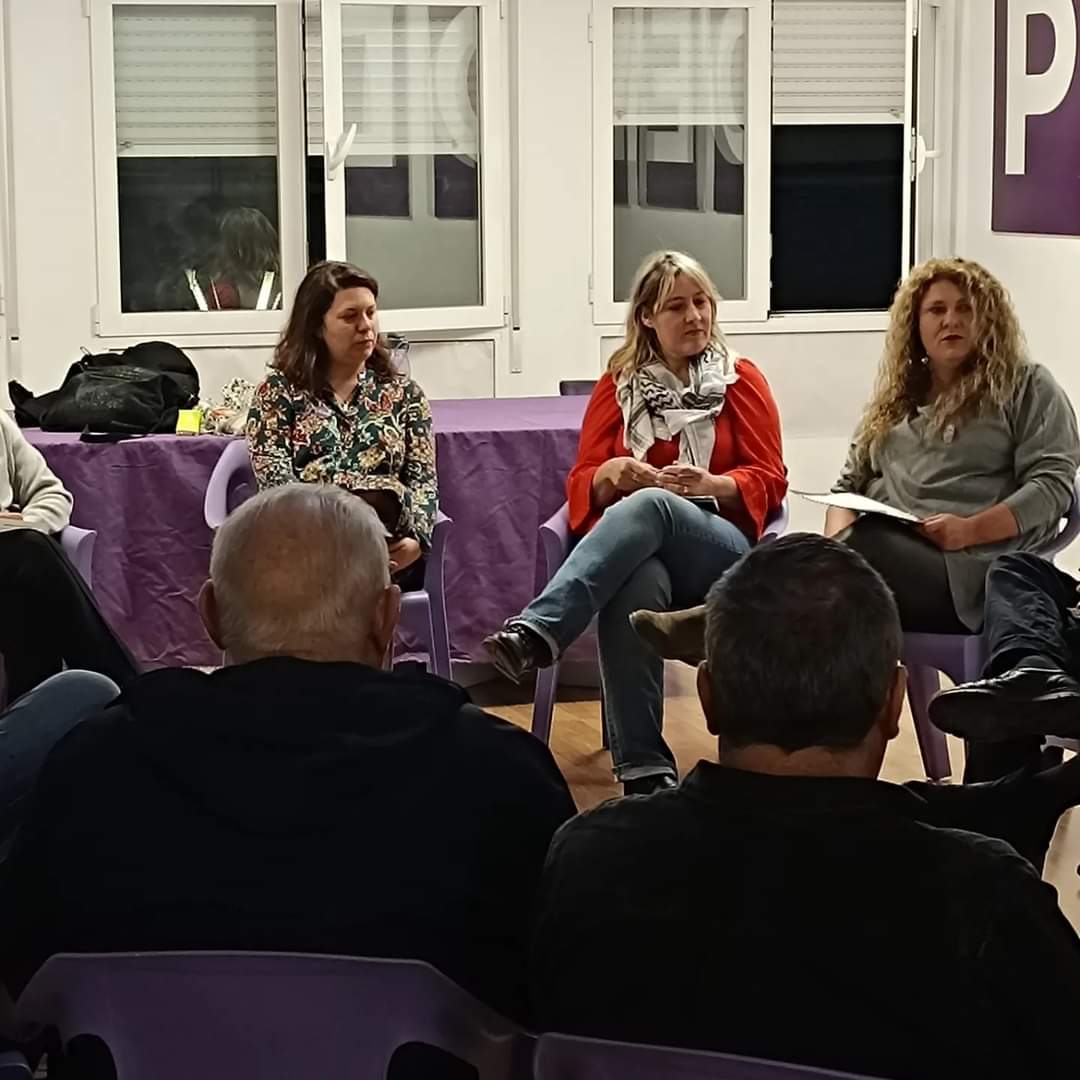 GentdPodemFed's tweet photo. Cerramos la campaña de primarias con un acto en Alicante, muchísimas gracias a las compañeras por la acogida,  por el debate constructivo y por aportar vuestra visión de lo que Podem debe volver a ser.
#Gentdepodem https://t.co/TyC7Cz1Rvz