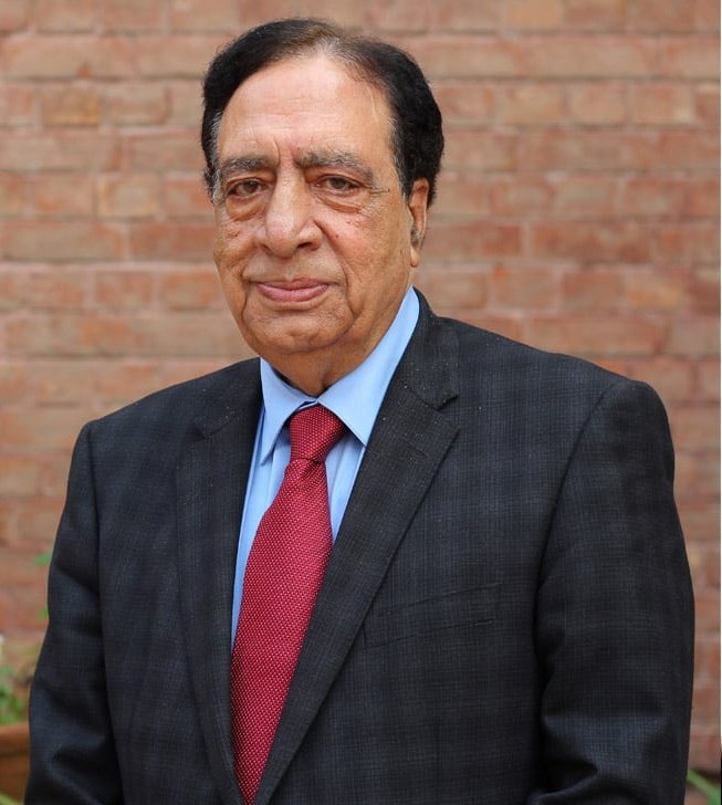 OFFICIALGEMSTV's tweet photo. اسے اب بھول جانے کا ارادہ کر لیا ہے
بھروسا غالباً خود پر زیادہ کر لیا ہے

یومِ پیدائش عطاء الحق قاسمی
01 فروری 1943 https://t.co/LxjwRg9LjB