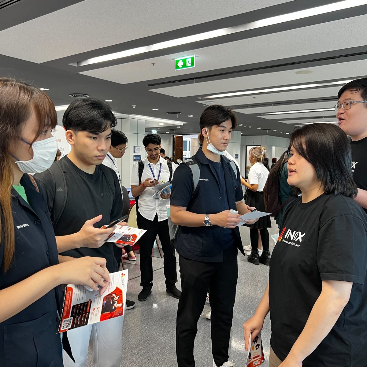 inoxth's tweet photo. ขอบคุณน้อง ๆ และผู้ร่วมงาน "MUIC Job Fair 2024" ณ วิทยาลัยนานาชาติ มหาวิทยาลัยมหิดล (#MUIC) ที่ให้การต้อนรับพวกเราอย่างอบอุ่น รวมถึงแวะเวียนมาพูดคุยที่บูธกับชาว #INOX และให้ความสนใจบริษัทของพวกเราเป็นอย่างดีครับผม 🙏 https://t.co/Lnq6vMVGy5