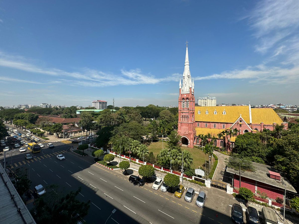 MayWongST's tweet photo. #Myanmar observes ##SilentStrike as nation marks #SpringRevolution_3rdAnniversary. Feb 1, 2021 was day #military staged #coup &amp; plunged nation into violence &amp; economic disaster. Silent protest against military is to prevent citizens from getting arrested #WhatsHappeningInMyanmar https://t.co/fbeqcF4kJV