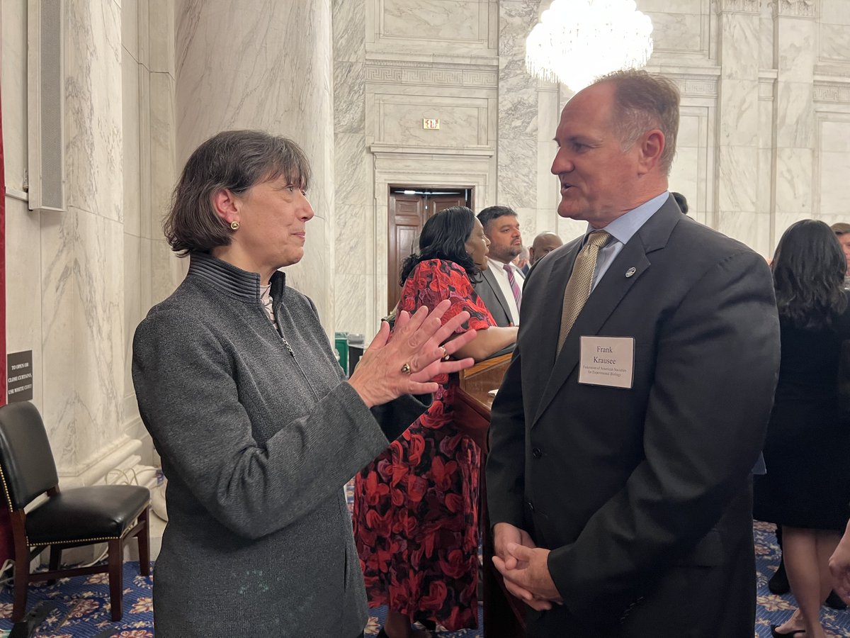 Jennifer Zeitzer tweet media