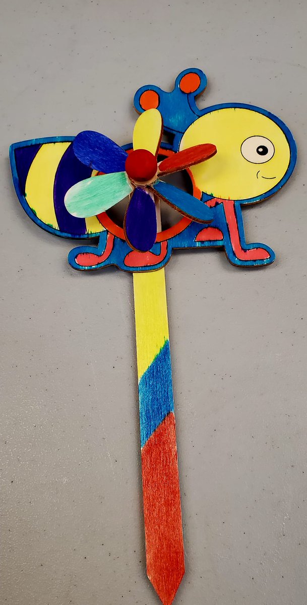 RCD_Richmond's tweet photo. Beautiful garden ornament made by @richmond_rcd Richmond Centre For Disability #CreativeArtsClub participants, windmill made from design to colouring to completion, excellent for decorating #indoorplants
#artprojectforeveryone #inclusivearts #environmentallyfriendlymaterials https://t.co/EWdJoBS1RF
