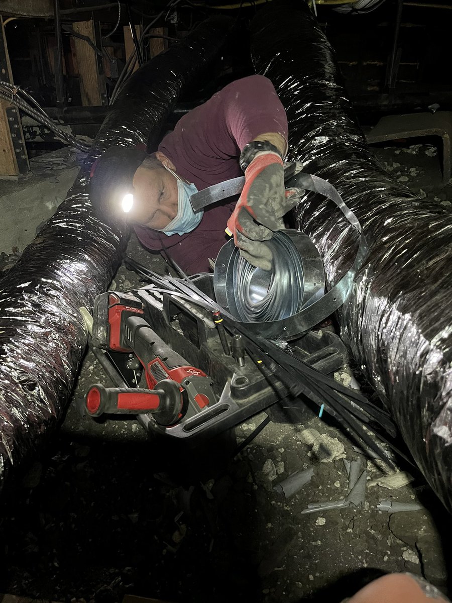 YJHVAC's tweet photo. Last week installation photos #heatpumps #HVAC #californiaelectrification #CleanEnergy https://t.co/RM6ZaRzswW