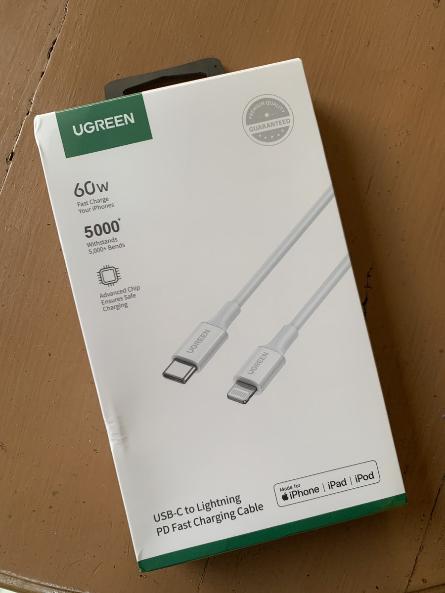 shintaazr's tweet photo. WTS (WANT TO SELL)
KABEL UGREEN USB C TO LIGHTNING

✅fast charging
✅MFI (made for iphone)

belom dibuka dan dipake, dijual lagi karena salah beli 
💰120K 
(harga asli 140k)

#zonauang kabel iphone ugreen https://t.co/Hte2sRErjb