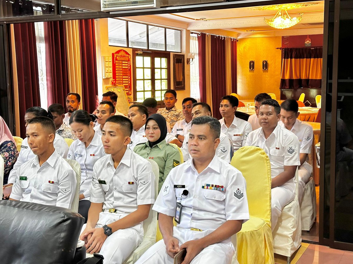 Stesen Komunikasi TLDM Sitiawan (SKS) tweet media