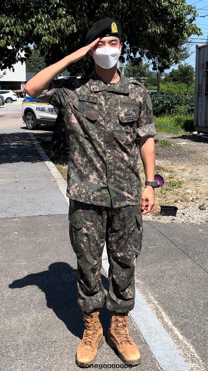 onegooooooo's tweet photo. 수료 전역 경례🫡
현구 고생��더🥺 https://t.co/yDmI4sM2CC