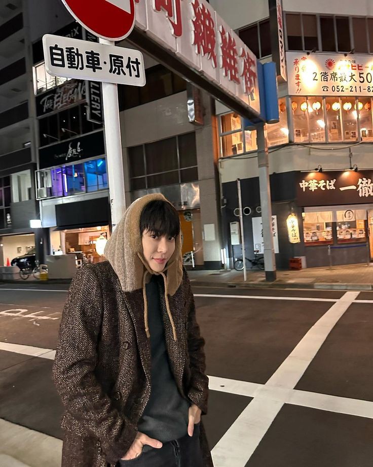 happiest birthday to my favorite person in the world 🤍🤍🤍