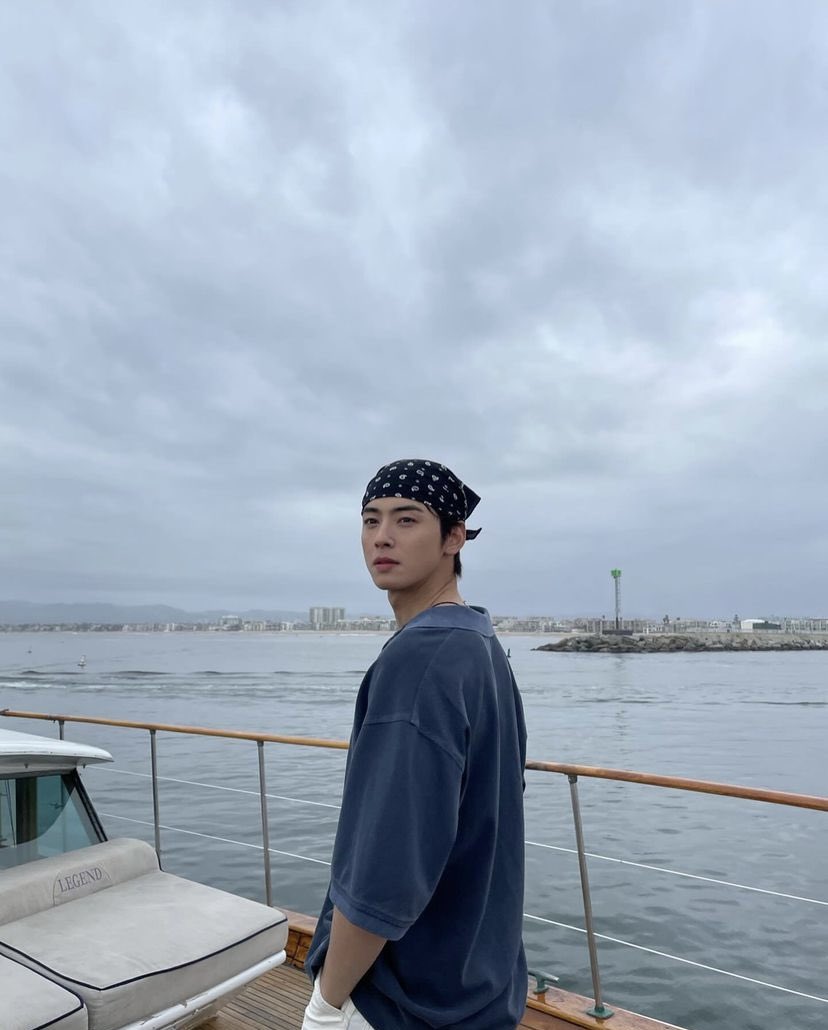 cewpics's tweet photo. LOML https://t.co/fJujfjF3ia