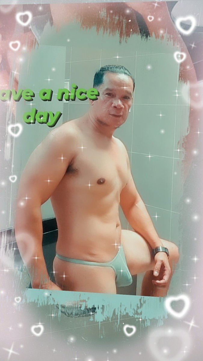 Tarex1011's tweet photo. Don't try me Kong di mo kaya level ng libog ni HotDad lalo pagkatapos mag workout https://t.co/wBhSXmRvBK