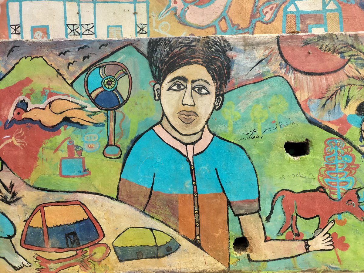 RohingyaMakzin's tweet photo. This art is drowned by #Rohingya_Artolution which harnesses the transformative power of art, enabling #RohingyaRefugees to create positive impacts and inspire mindset changes.
#RohingyaRefugee
#RohingyaCrisis
#RohingyaArt
📸 @RohingyaJo7334 https://t.co/ls7mupUVbp