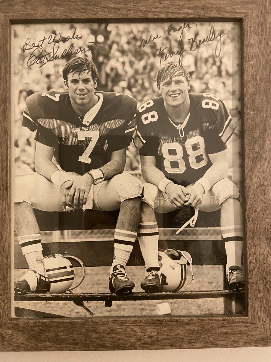 ramapo201's tweet photo. @AUGoldMine First time this made me sad. War eagle. https://t.co/O6LI7Q1za4
